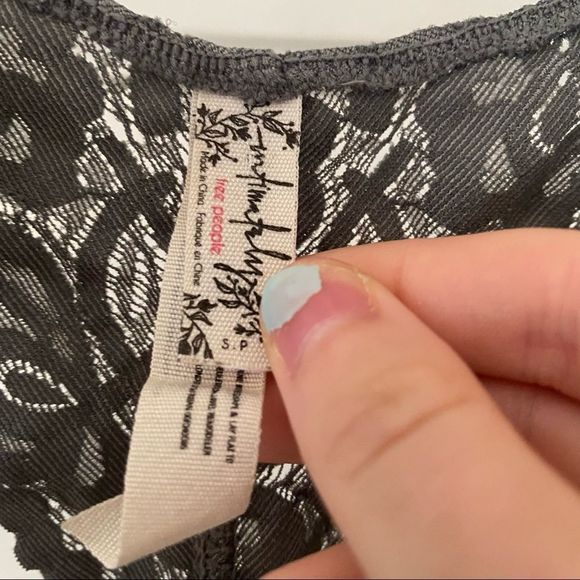 INTIMATELY FREE PEOPLE BRALETTE - Picture 2 of 3